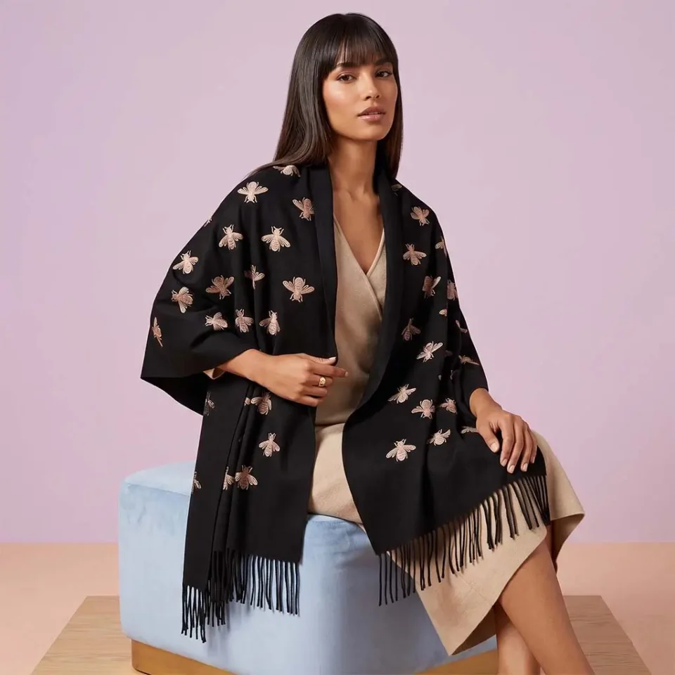 Black Jacquard Cashemere or Pashima Scarf